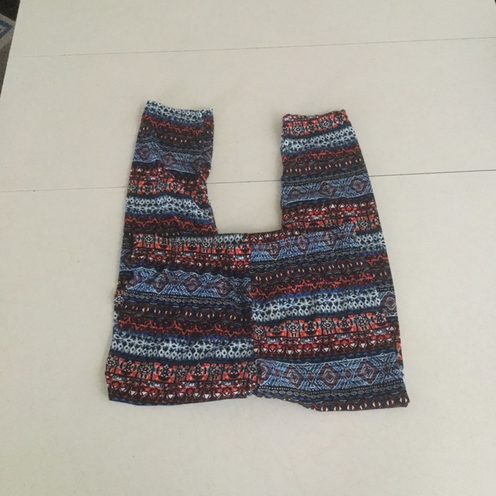 French Laundry Patterned Cropped Leggings Boho Size Medium Spring Stretchy